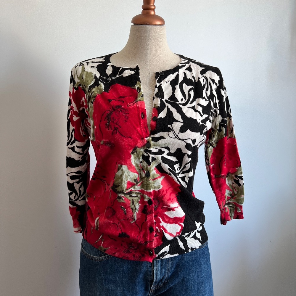 Joseph A - Black , White, Red and Kaki Floral Button Down Cardigan